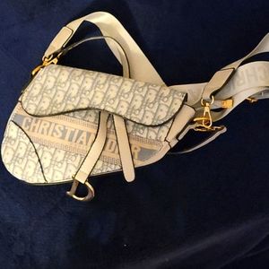 Crossbody handbag (designer inspired)
